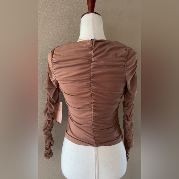 Shirred mesh blouse long sleeved - Picture 3 of 4